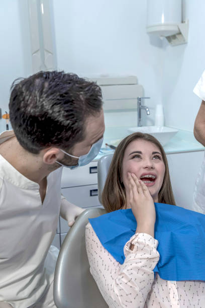 Best Emergency Dentist for Knocked-Out Tooth in Beverly Hills, MI